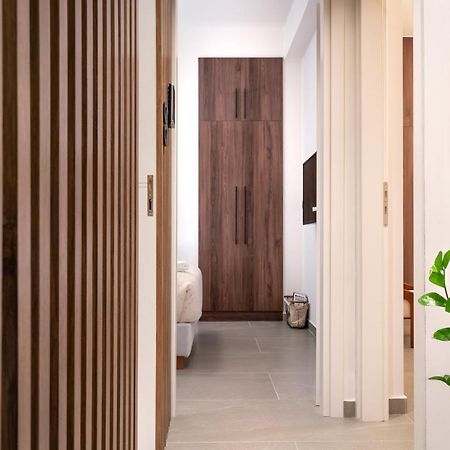 Glyfada Gallery Apartment Athena Bagian luar foto