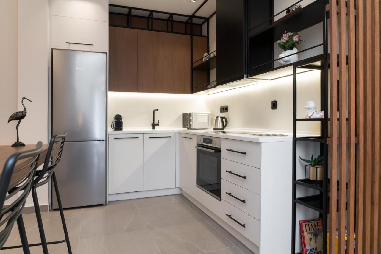 Glyfada Gallery Apartment Athena Bagian luar foto
